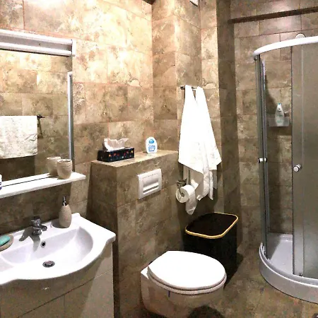 Lotus Northsea Apartment Mamaia